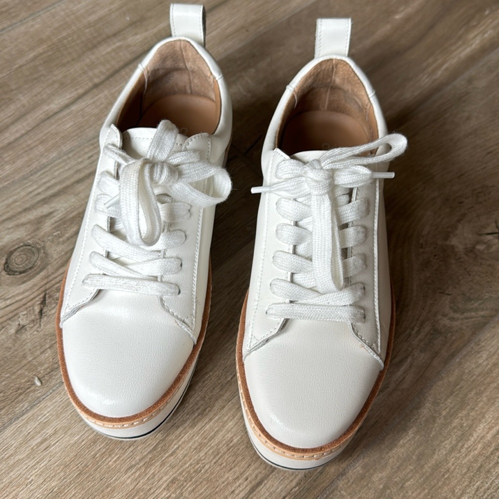 Chelsea & Violet Penny Platform Sneakers